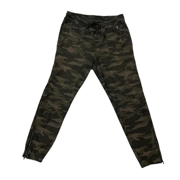 Athleta Farallon Pant - Olive Camo - 6 - Picture 7 of 16